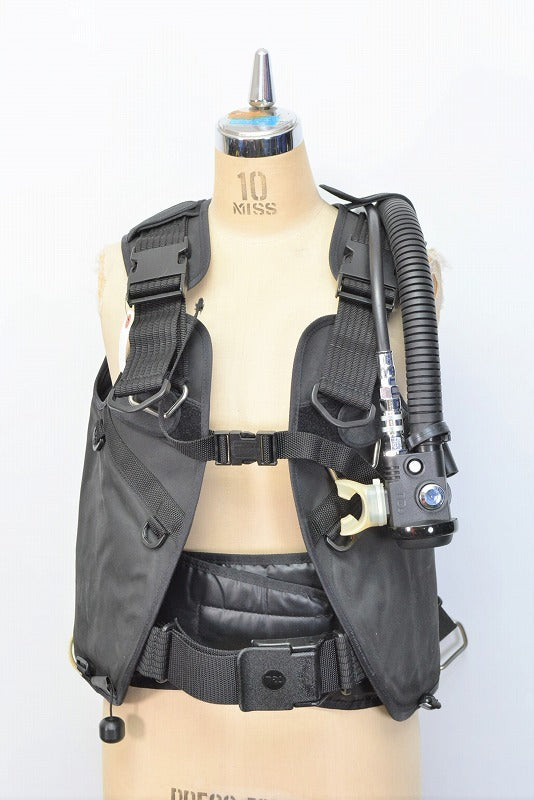 BCジャケット 20104037-r1.jpg